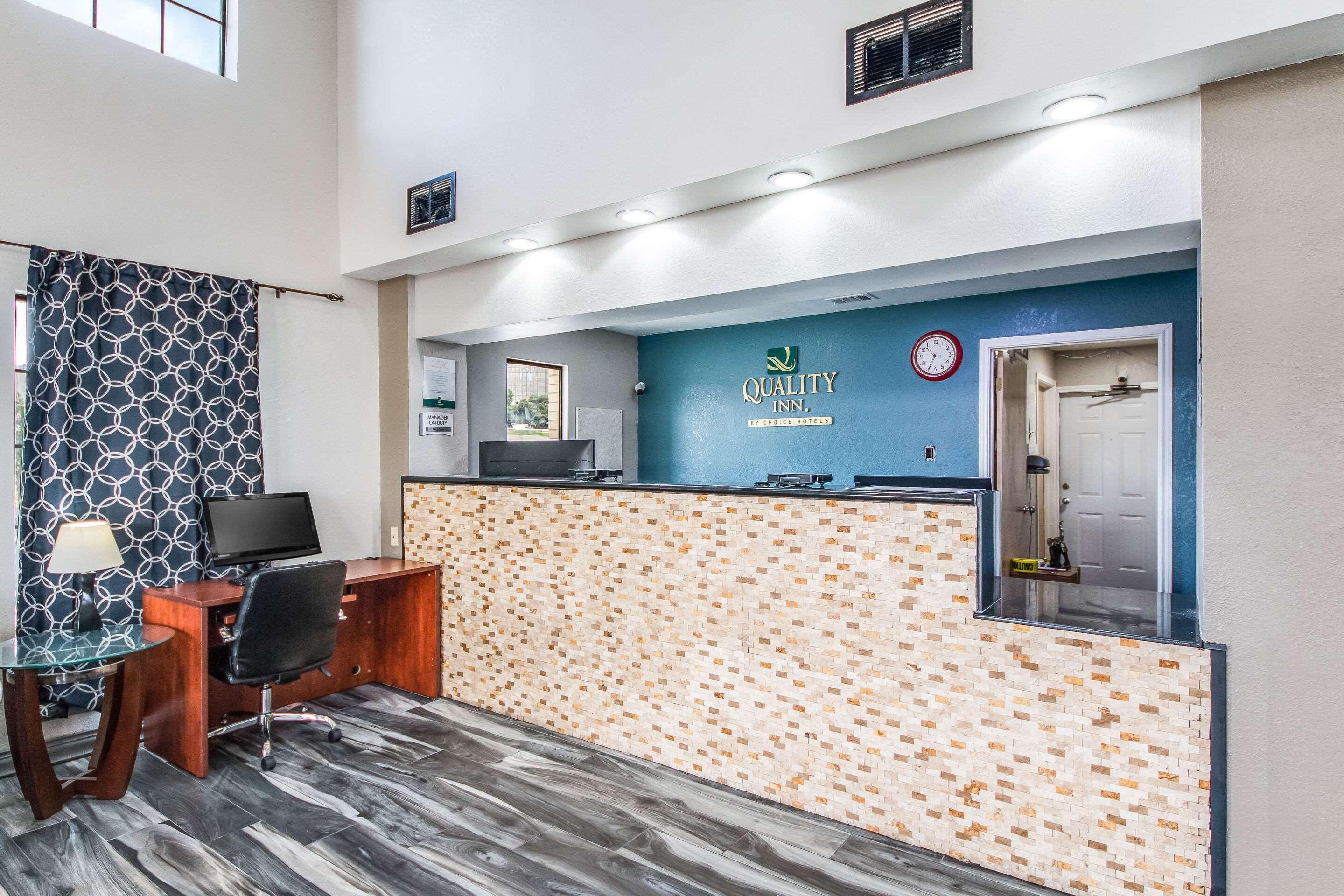Quality Near Medical Center Gasthof San Antonio